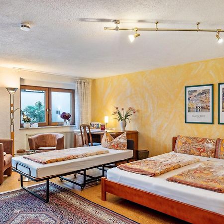 Ferienwohnung Bei Franka Mit Sauna Freiburg Bagian luar foto