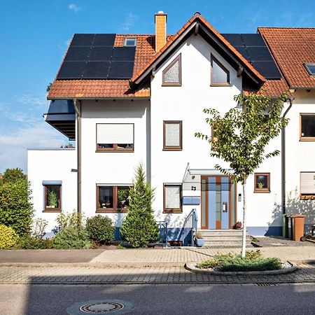 Ferienwohnung Bei Franka Mit Sauna Freiburg Bagian luar foto
