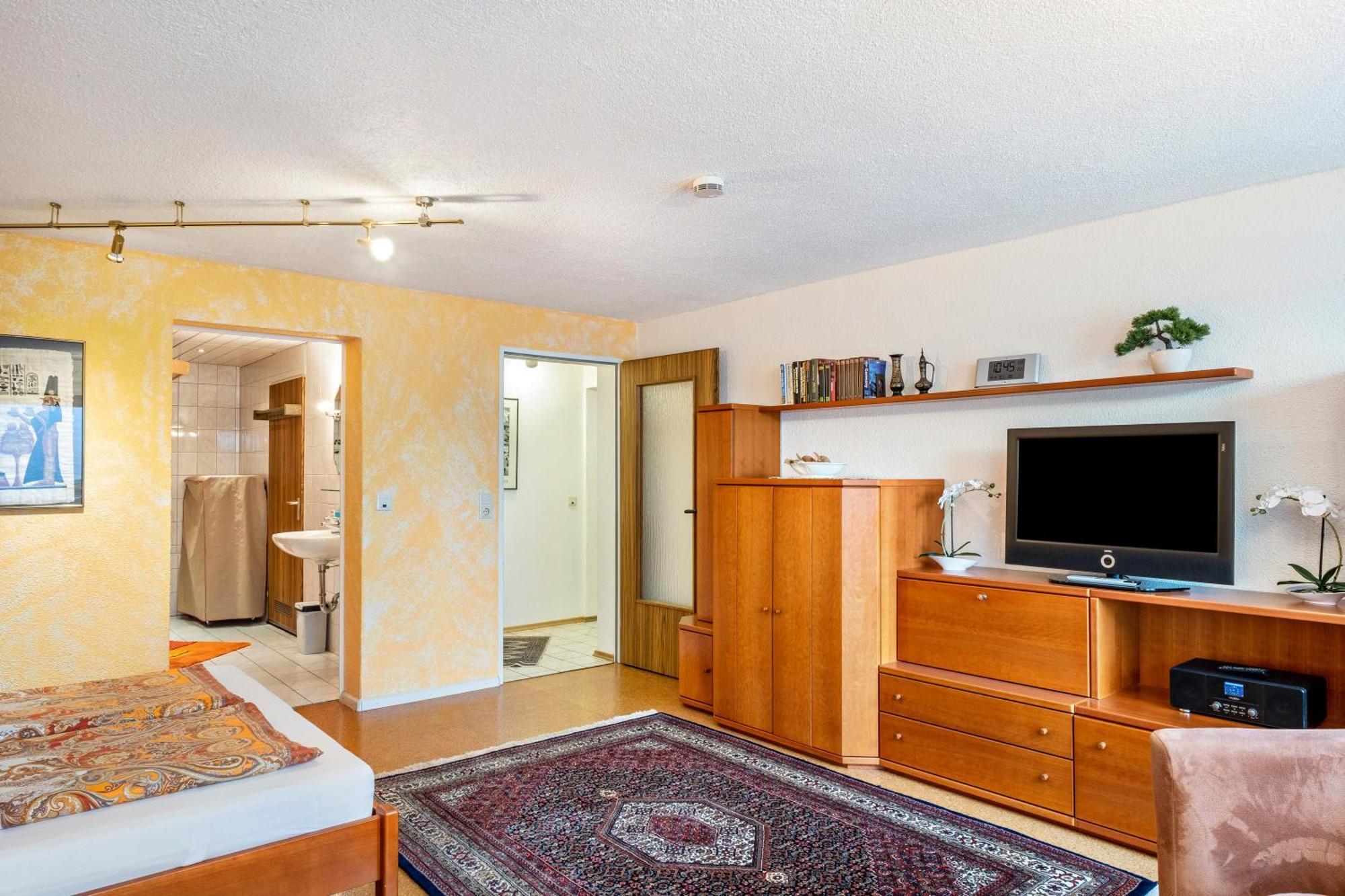 Ferienwohnung Bei Franka Mit Sauna Freiburg Bagian luar foto